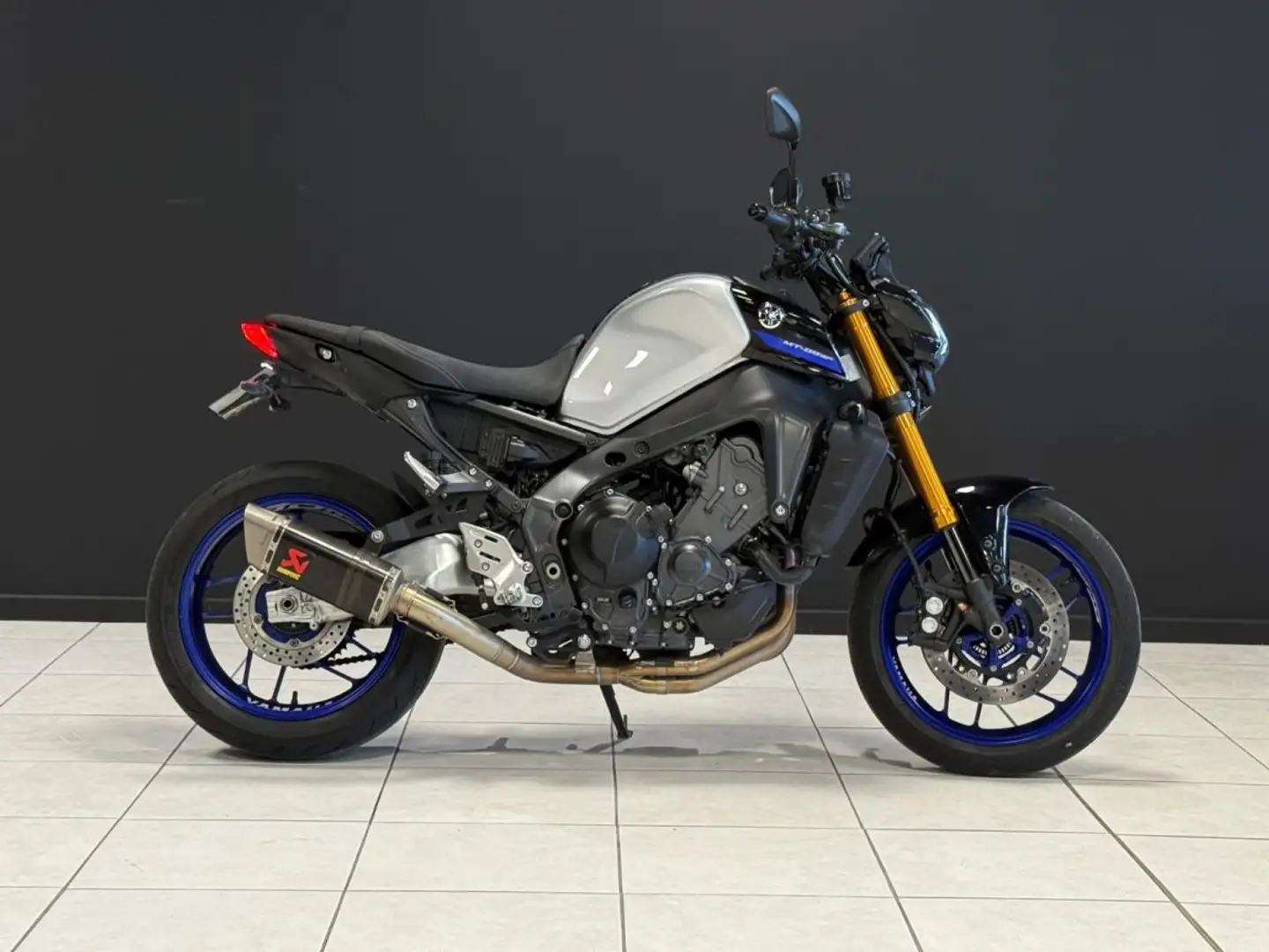 Yamaha MT-09 SP A2 35KW 47.5ch Gris - 2