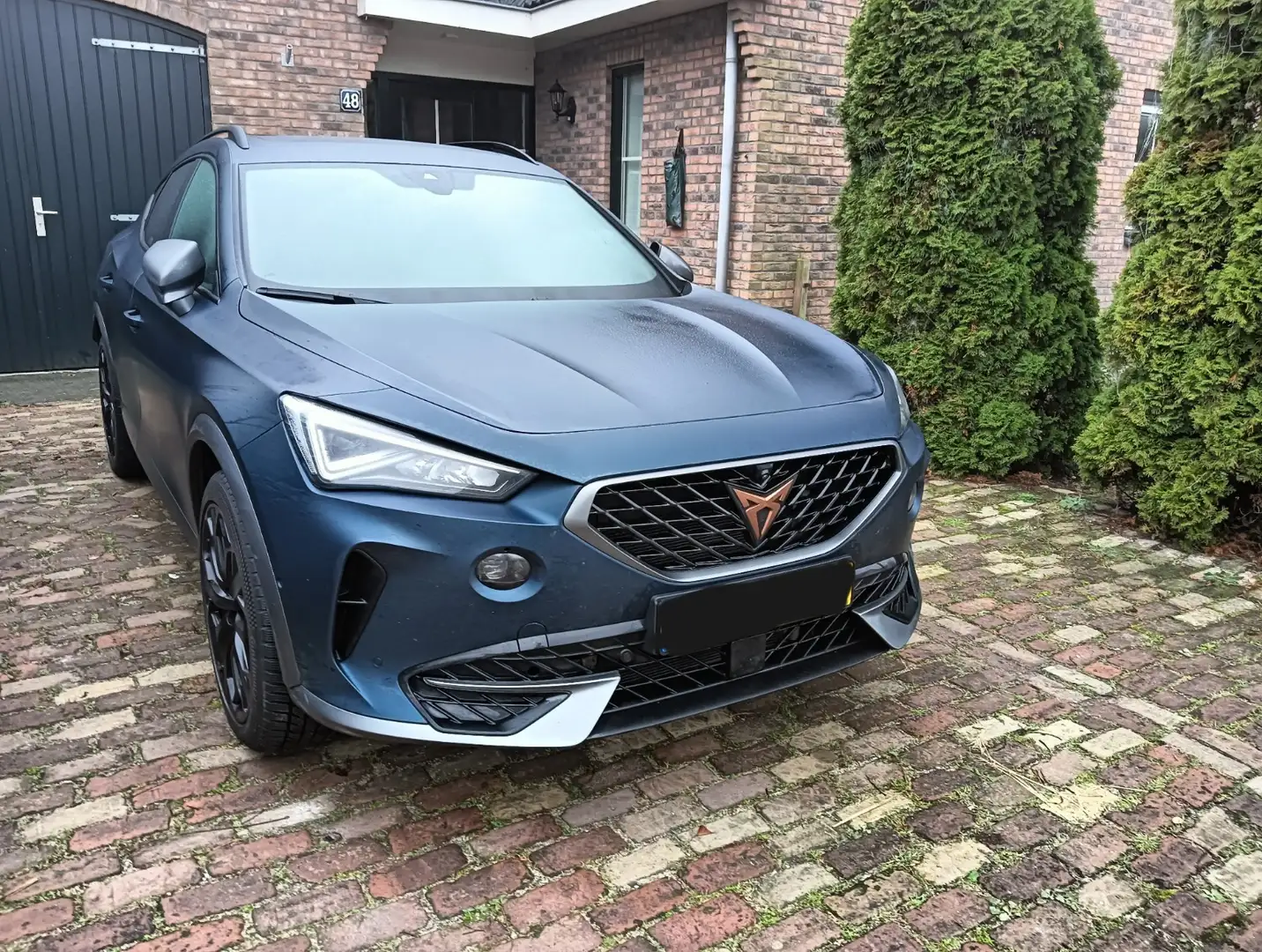 CUPRA Formentor VZ5 1.4 e-Hyb VZ Perf. Синій - 1