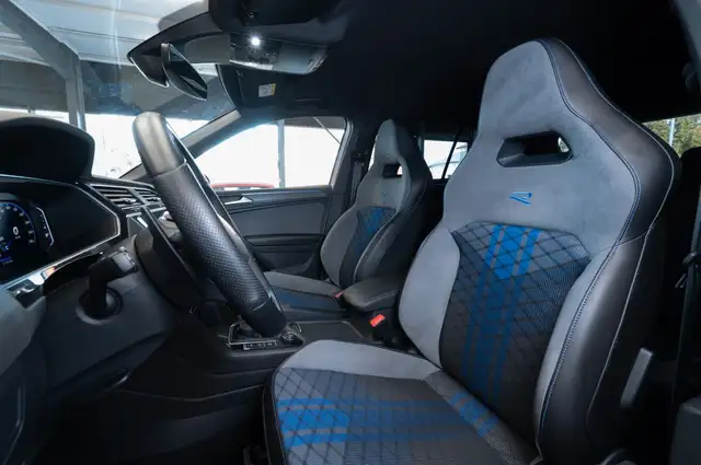 Volkswagen Tiguan view 11