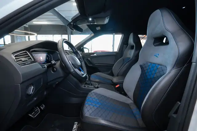 Volkswagen Tiguan view 10