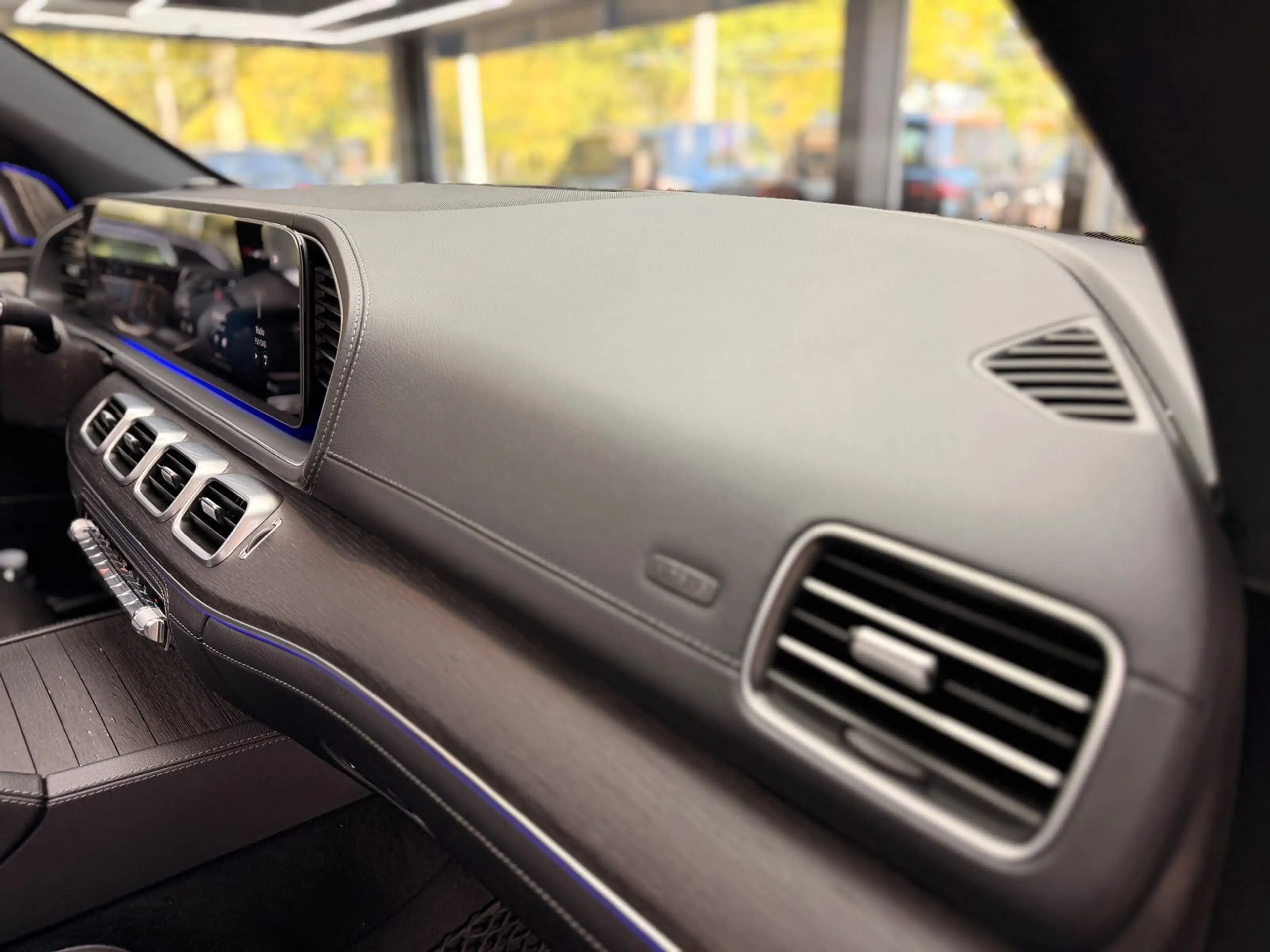 Mercedes-Benz GLS 400 d 4M AMG | E-ACTIVE | Fond-TV | 7-Sitzer — photo 13
