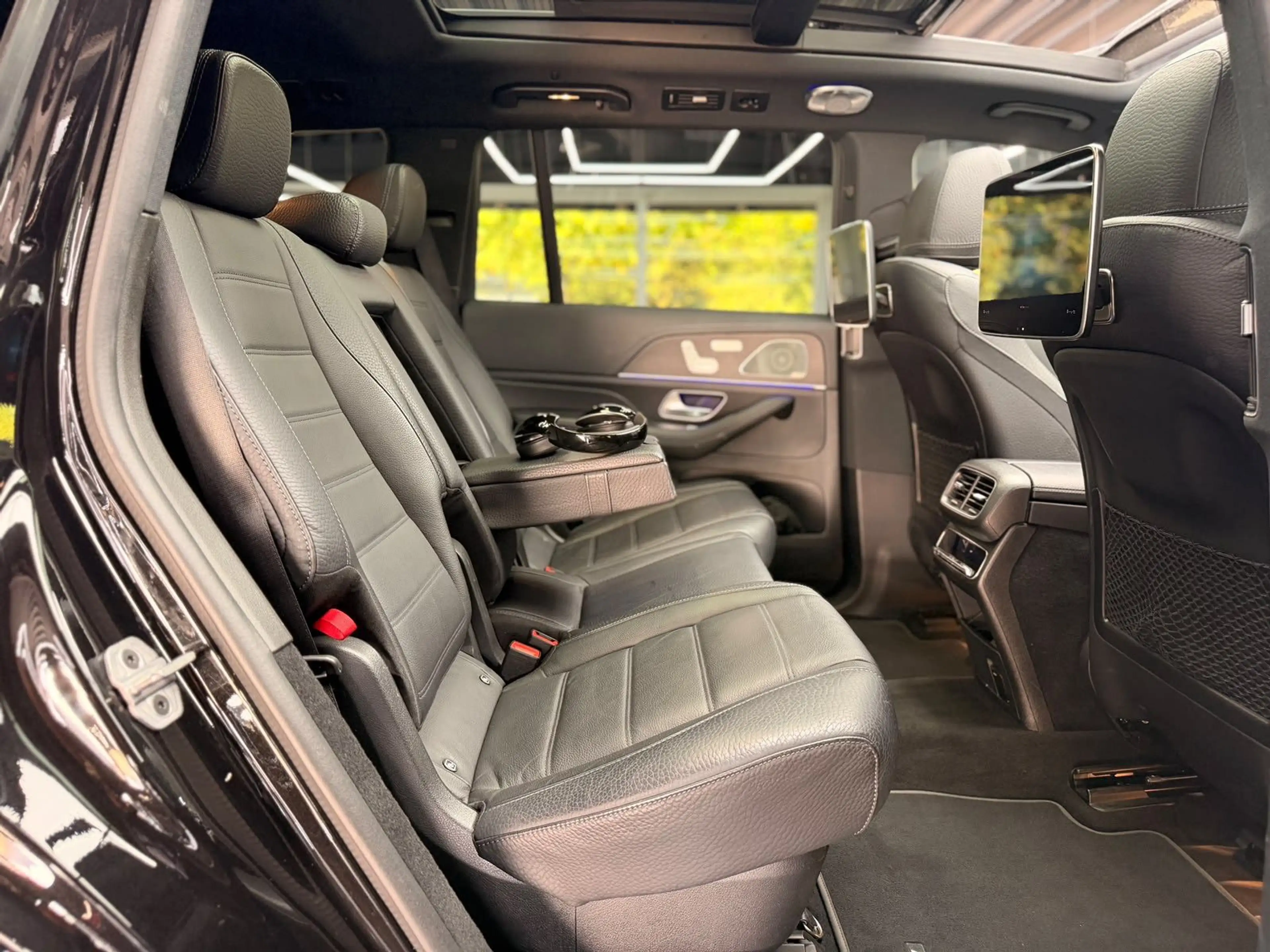 Mercedes-Benz GLS 400 d 4M AMG | E-ACTIVE | Fond-TV | 7-Sitzer — photo 14