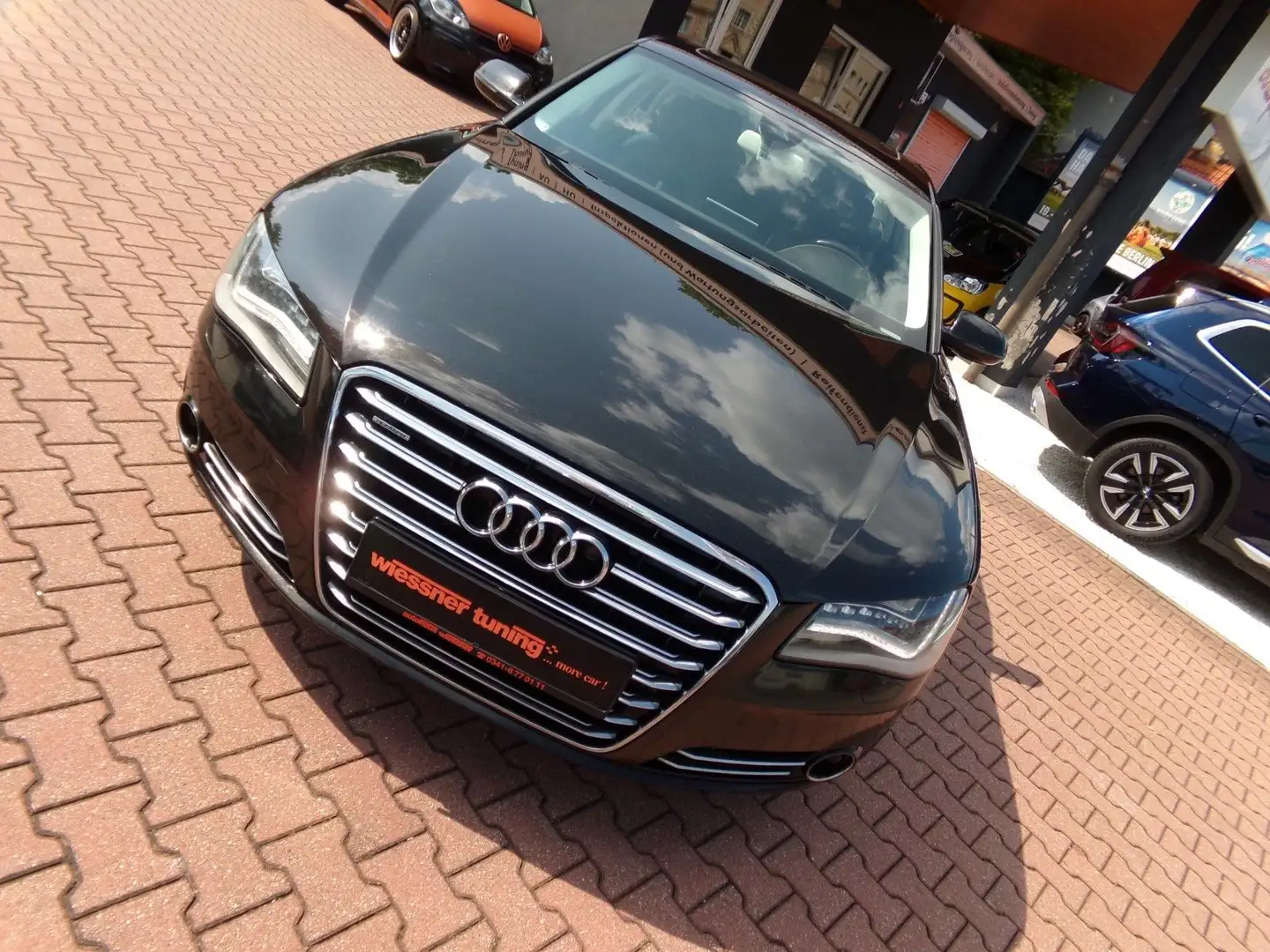 Audi A8 4.2 TDI quattro Schwarz - 1
