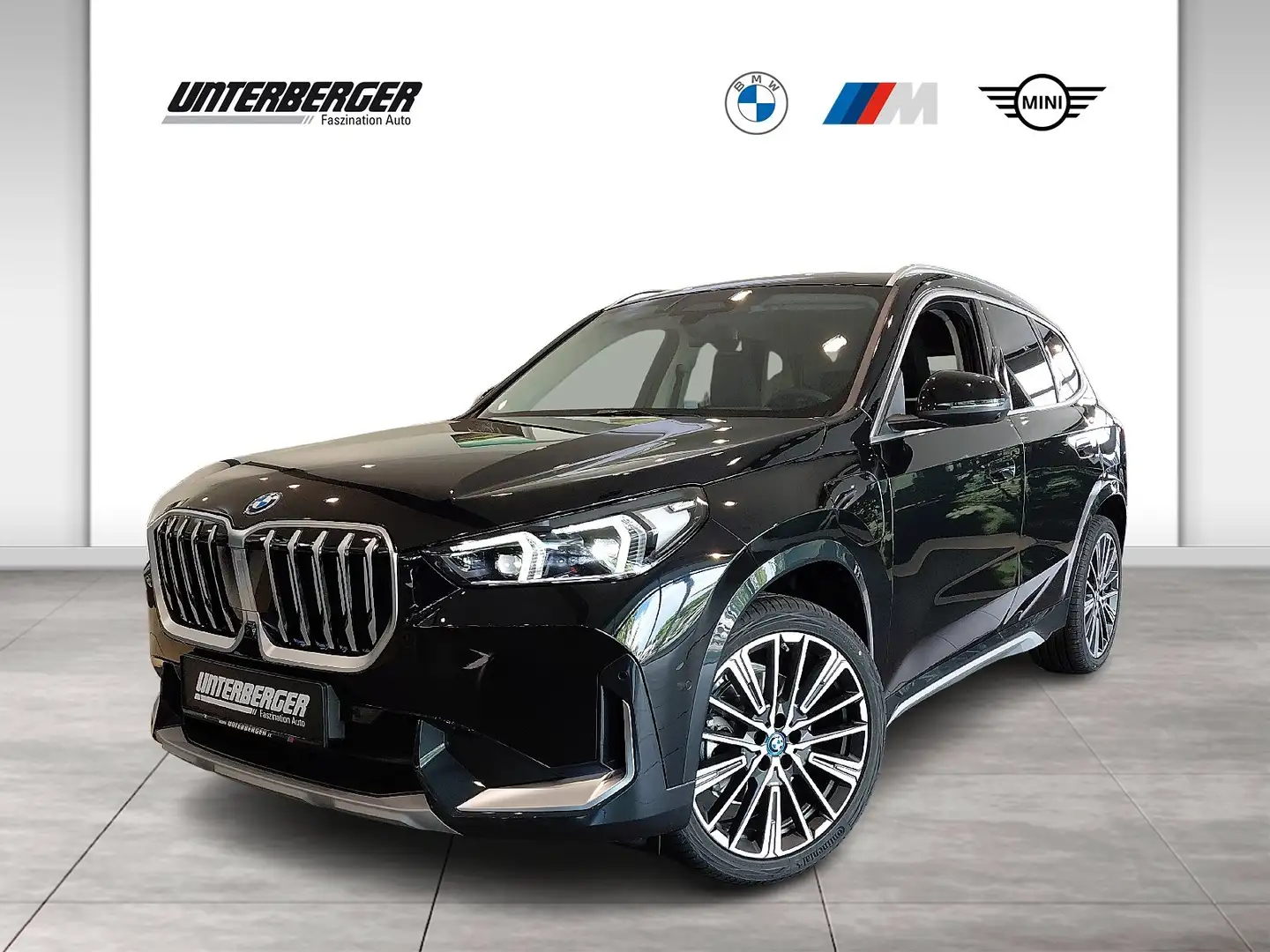 BMW X1 xDrive25e xLine // Head-Up // H+K HiFi // Anhänger Noir - 1