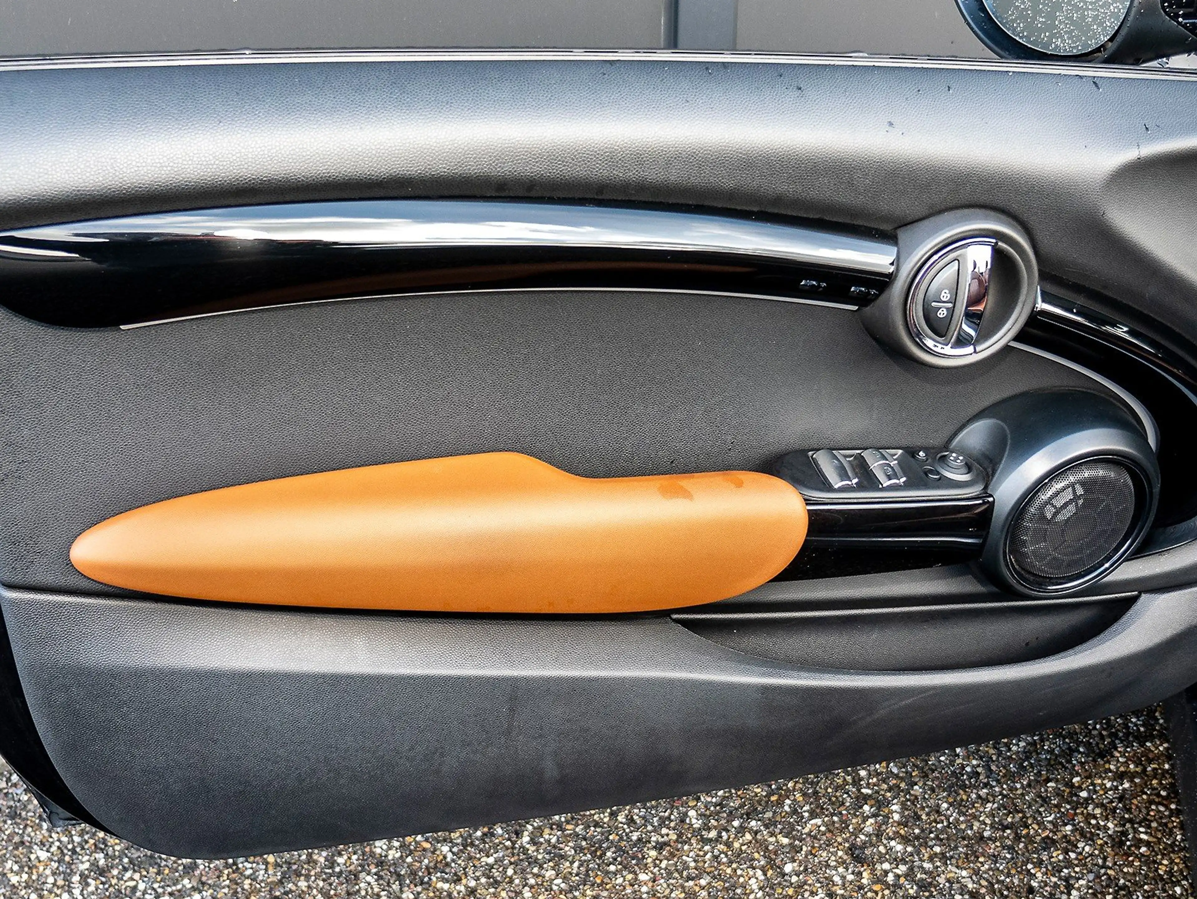 MINI Cooper S Cabrio Cooper S Cab. HUD K/Ksound Leder LED Cam 1VB DAB — photo 16