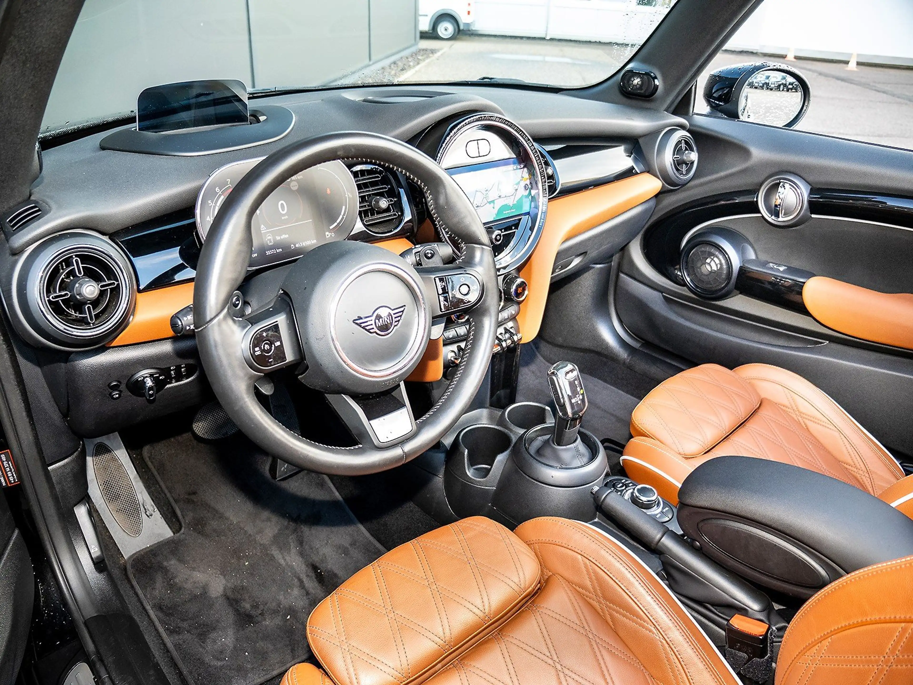 MINI Cooper S Cabrio Cooper S Cab. HUD K/Ksound Leder LED Cam 1VB DAB — photo 4