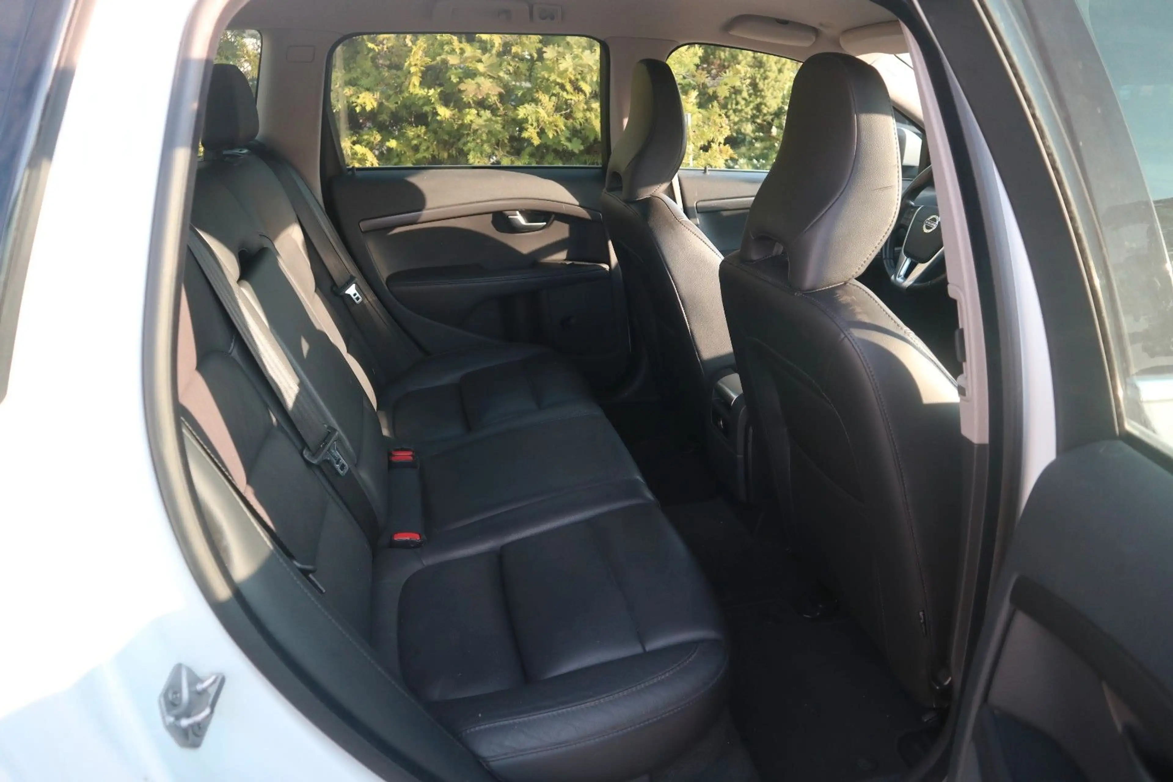 Volvo V70 D5 Summum *Unfallfrei/Standhzg./Schaltung* — photo 13