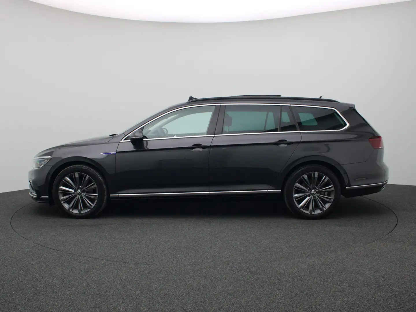 Volkswagen Passat Variant 1.4 TSI PHEV GTE Business 218PK DSG Pano-Schuifdak Grijs - 2