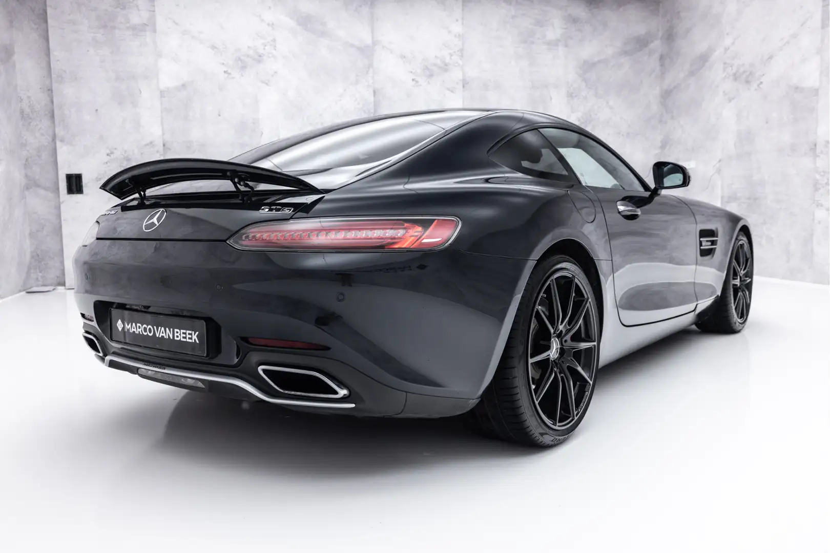 Mercedes-Benz AMG GT 4.0 S | Pano | Exclusief | Burmester | Performance Zwart - 2