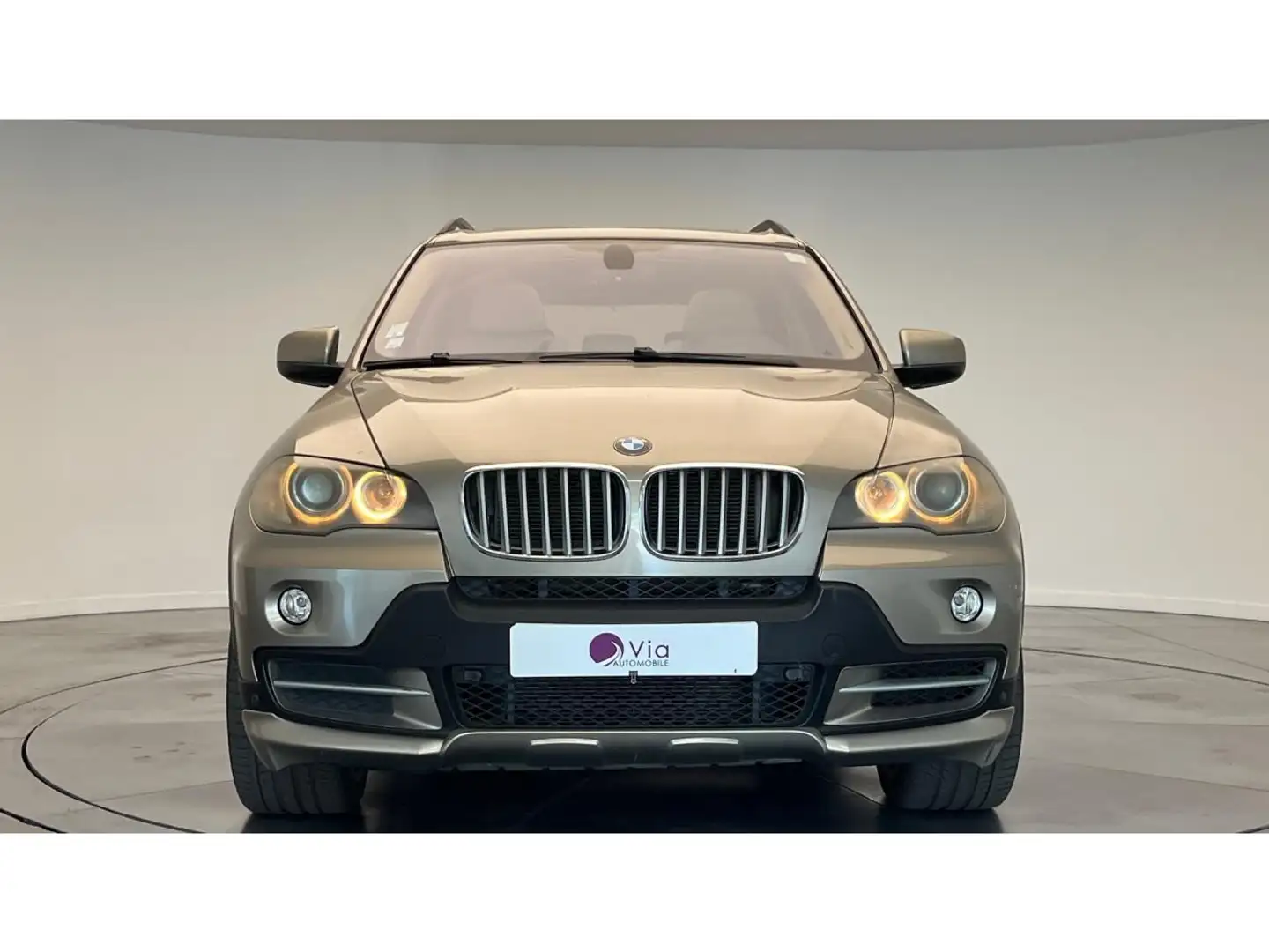 BMW X5 xDrive 48i  E70 / Toit ouvrant / 7 Places / Sièges Beige - 2