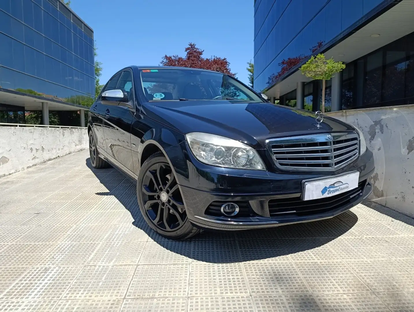 Mercedes-Benz C 280 Avantgarde Noir - 2