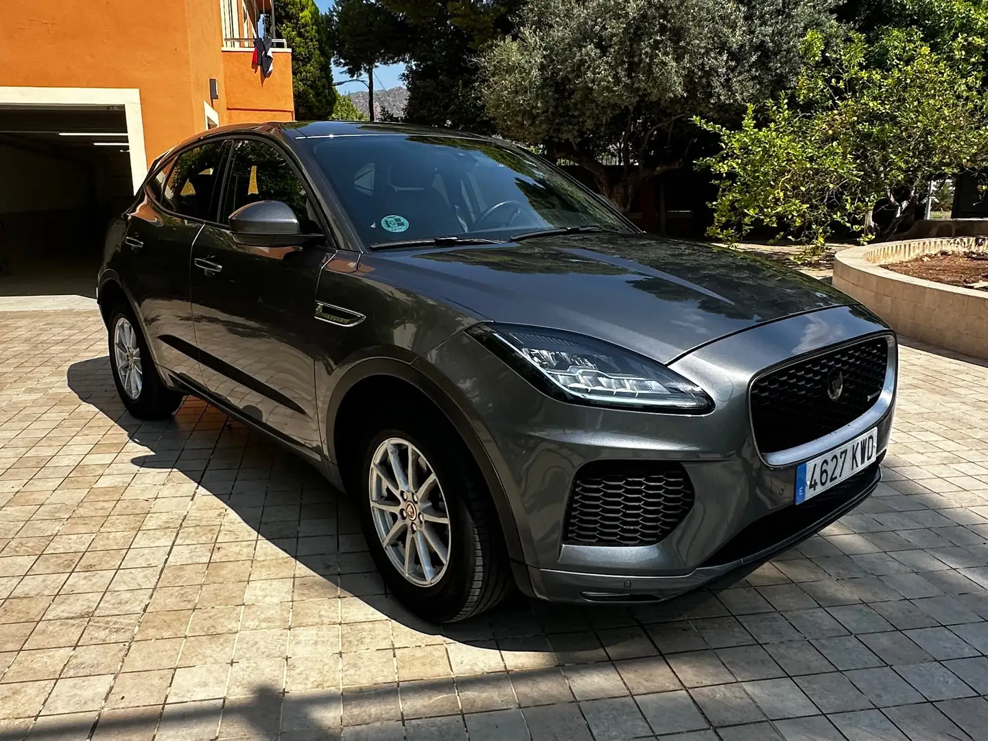 Jaguar E-Pace E-Pace 2.0D R-Dynamic AWD Aut. 150 R-Dynamic HSE Gris - 2