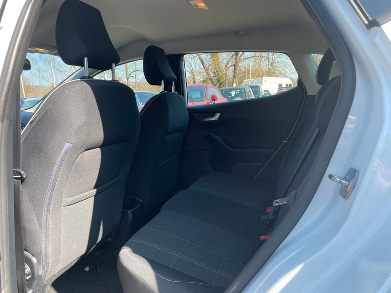 Ford Fiesta Cool & Connect*SHZ*AppleCarPlay*PP — photo 9