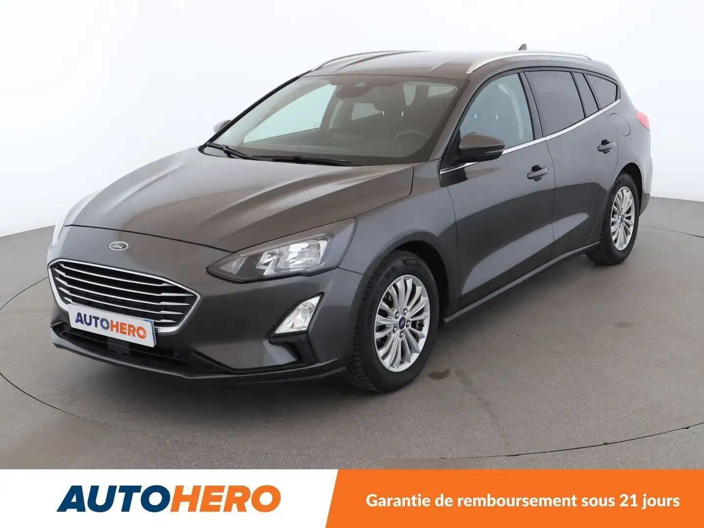 Ford SW 1.0 EcoBoost Titanium Grey - 1