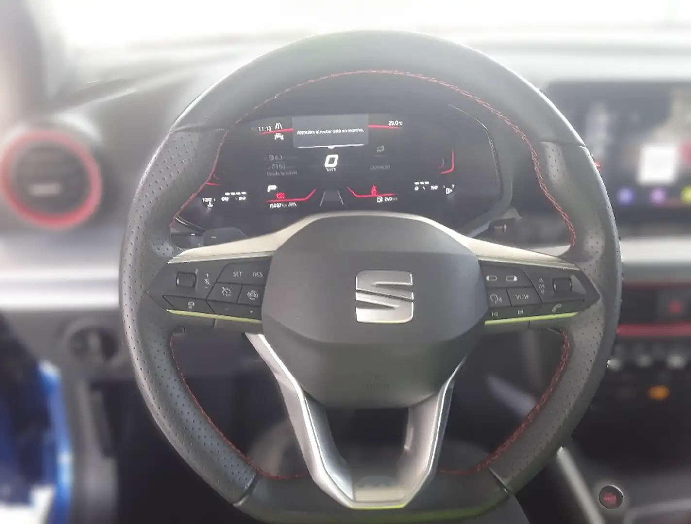 SEAT Arona 1.0 TSI S&S FR DSG7 XM 115 Azul - 2