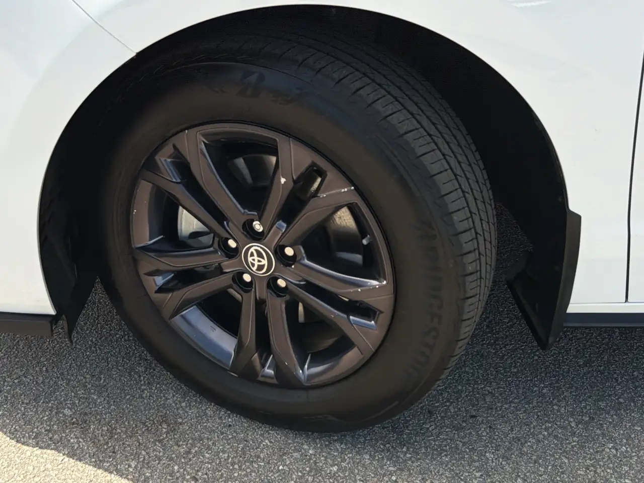 Toyota Sienna photo Toyota Sienna
