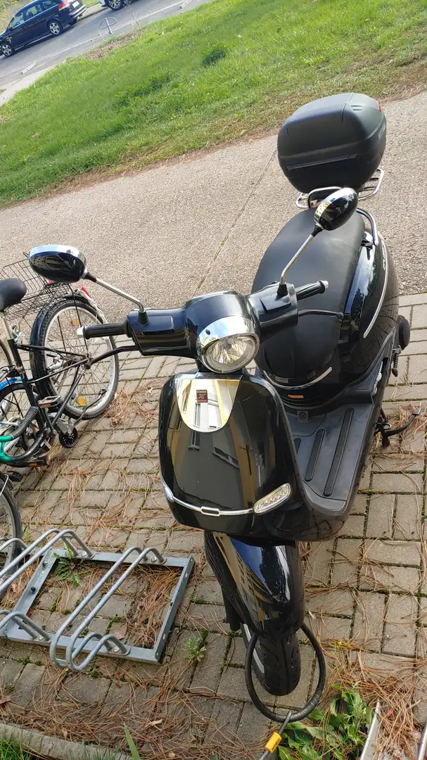 A.T.U Egyéb Cruzer 125ccm Retro-Motorroller Fekete - 1