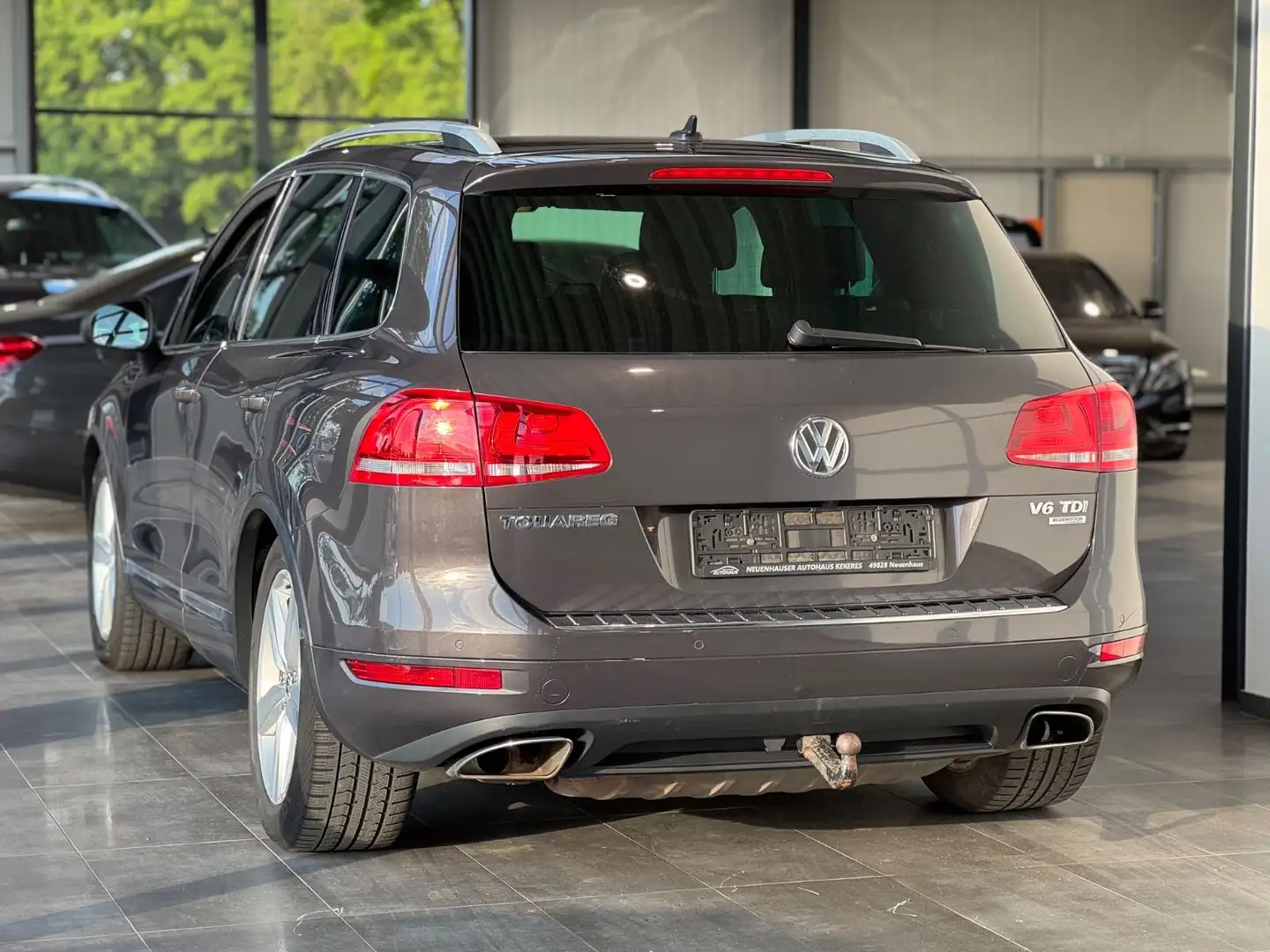 Volkswagen Touareg V6 TDI 3.0TDI LED XENON LUFT LEDERKAMERA Gris - 2