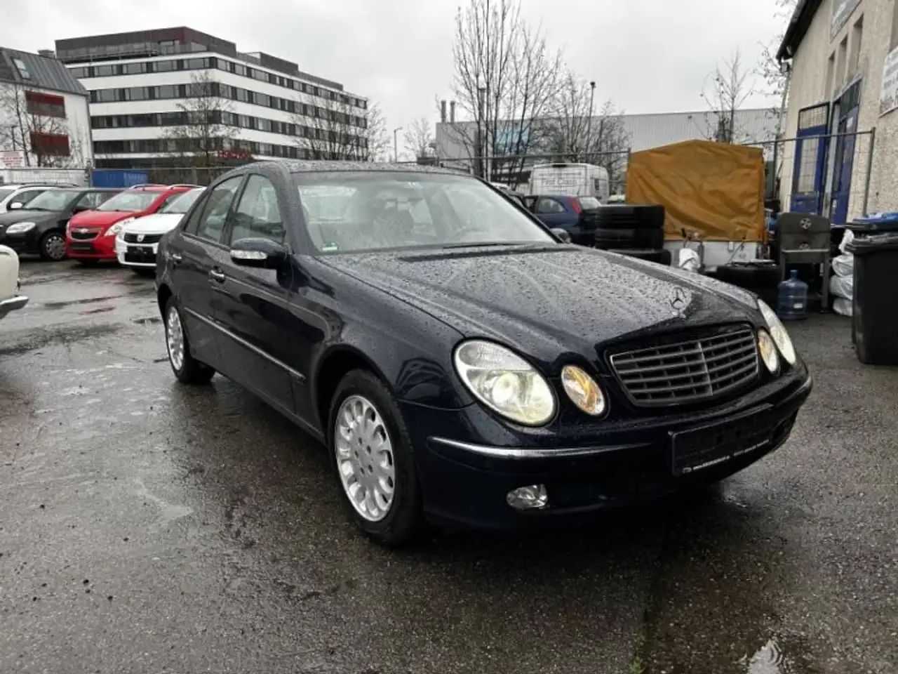 Mercedes-Benz E 240