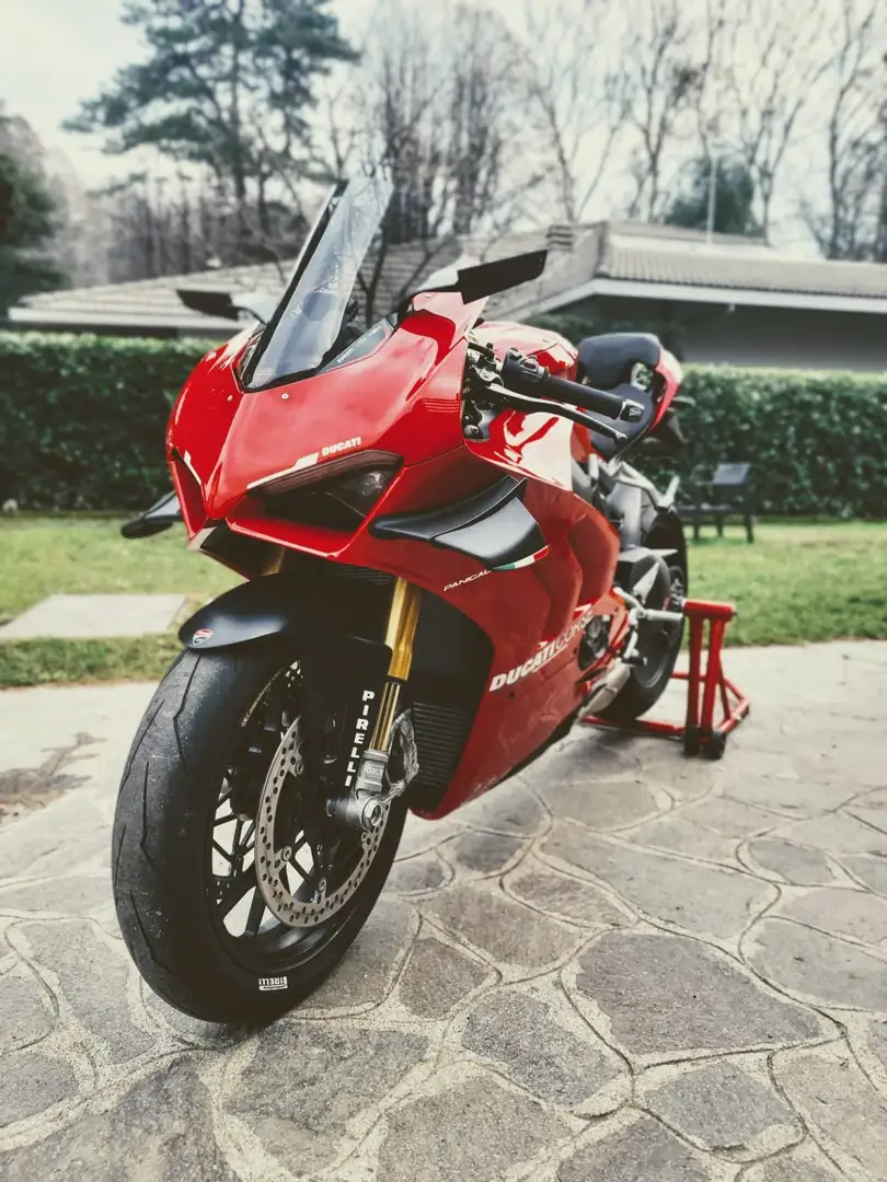 Ducati Panigale V4 S Rood - 1
