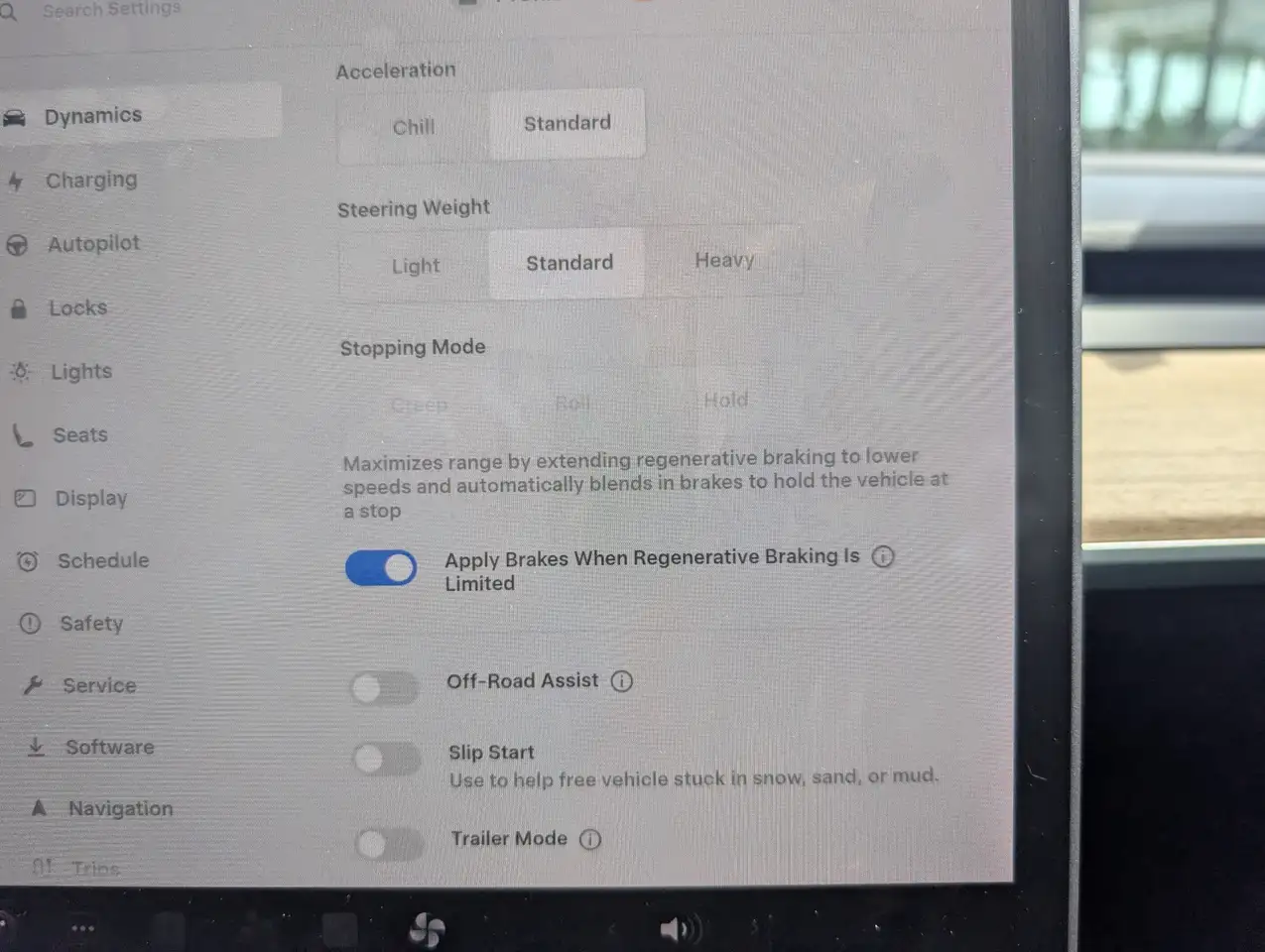 Tesla Model Y снимка Tesla Model Y