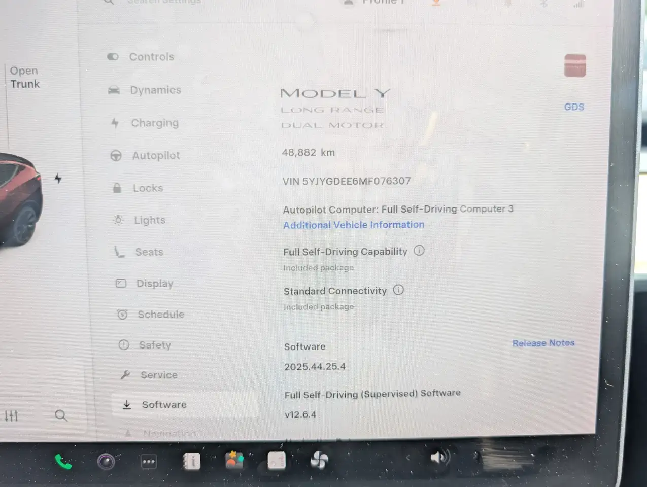 Tesla Model Y снимка Tesla Model Y