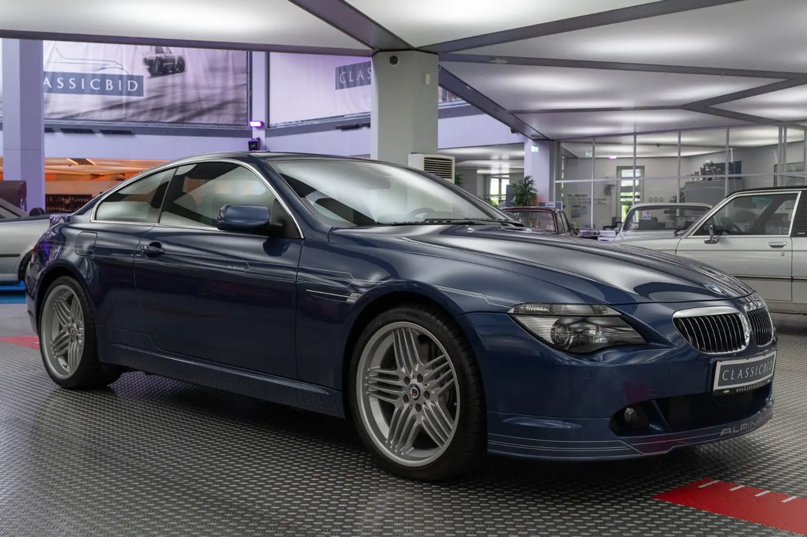 Alpina B6 4,4 Coupe Blau - 2