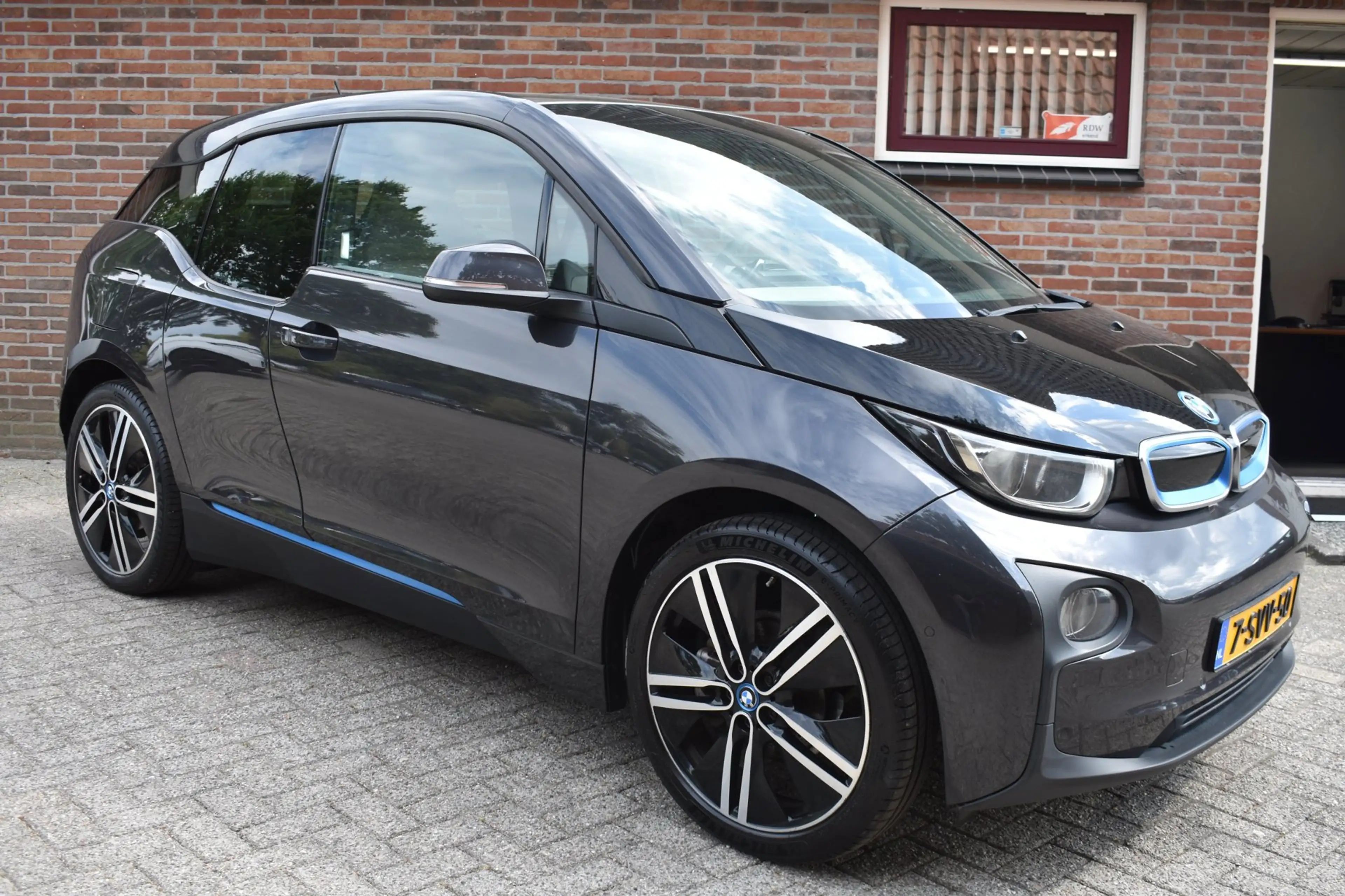 BMW i3 Basis Comfort 22 kWh SOH 75,8% '13 Navi Clima Crui — photo 8