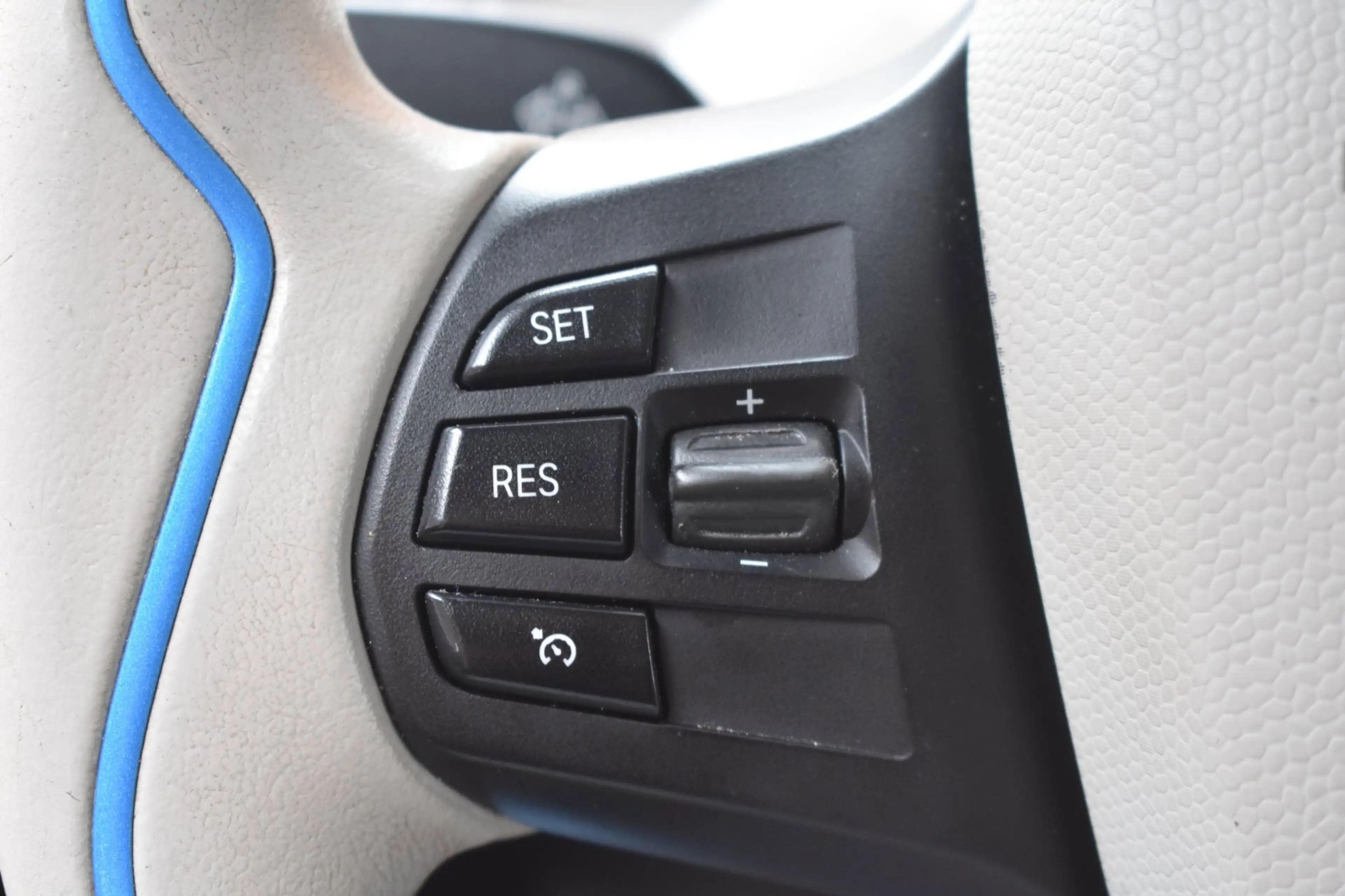 BMW i3 Basis Comfort 22 kWh SOH 75,8% '13 Navi Clima Crui — photo 15