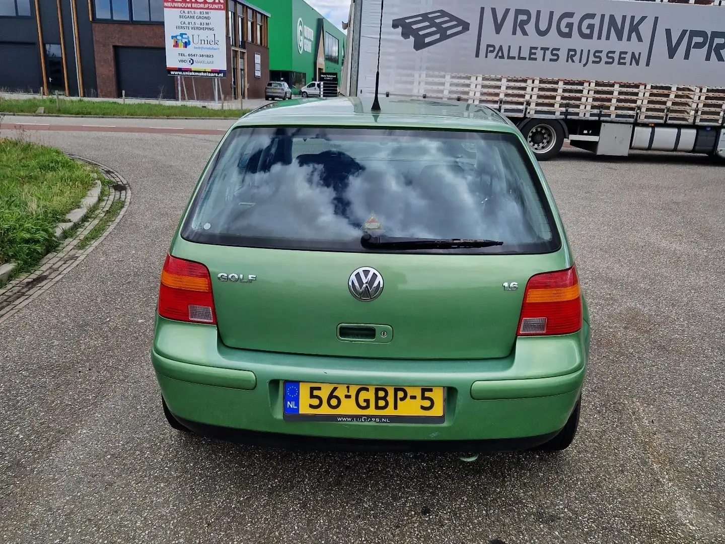 Volkswagen Golf 1.6 SR Groen - 2