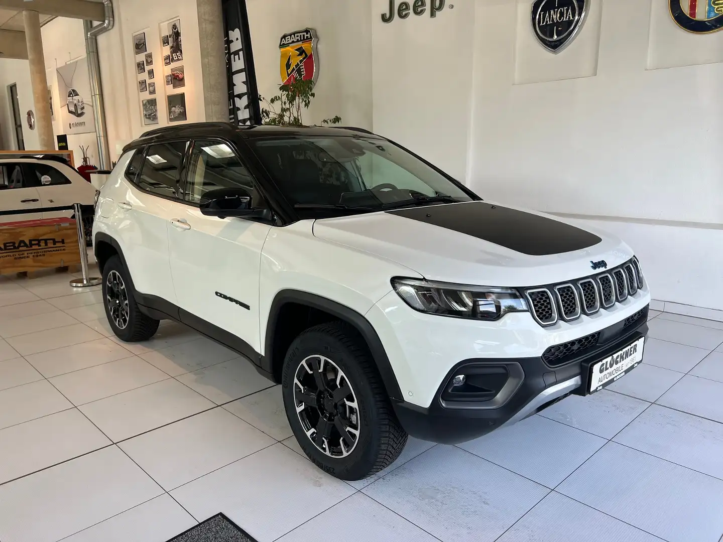 Jeep Compass PHEV High Upland Weiß - 2
