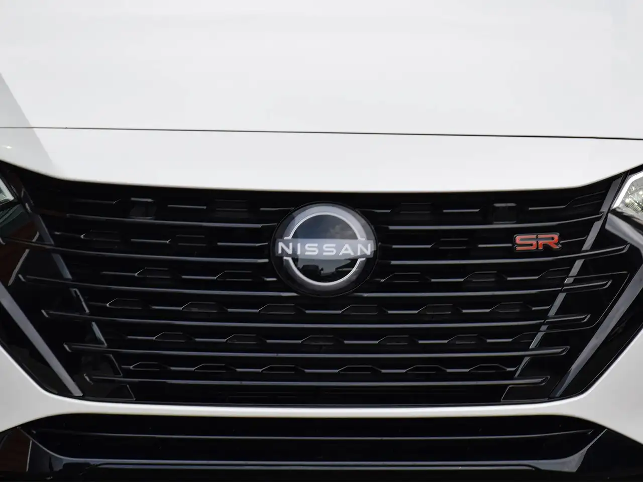 Nissan Sentra photo Nissan Sentra