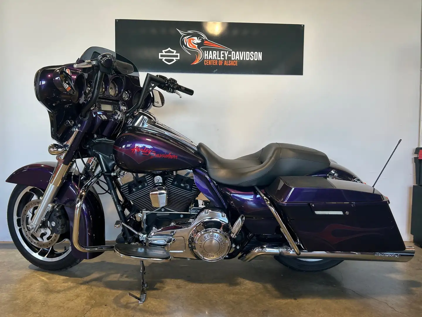 Harley-Davidson Street Glide - 2