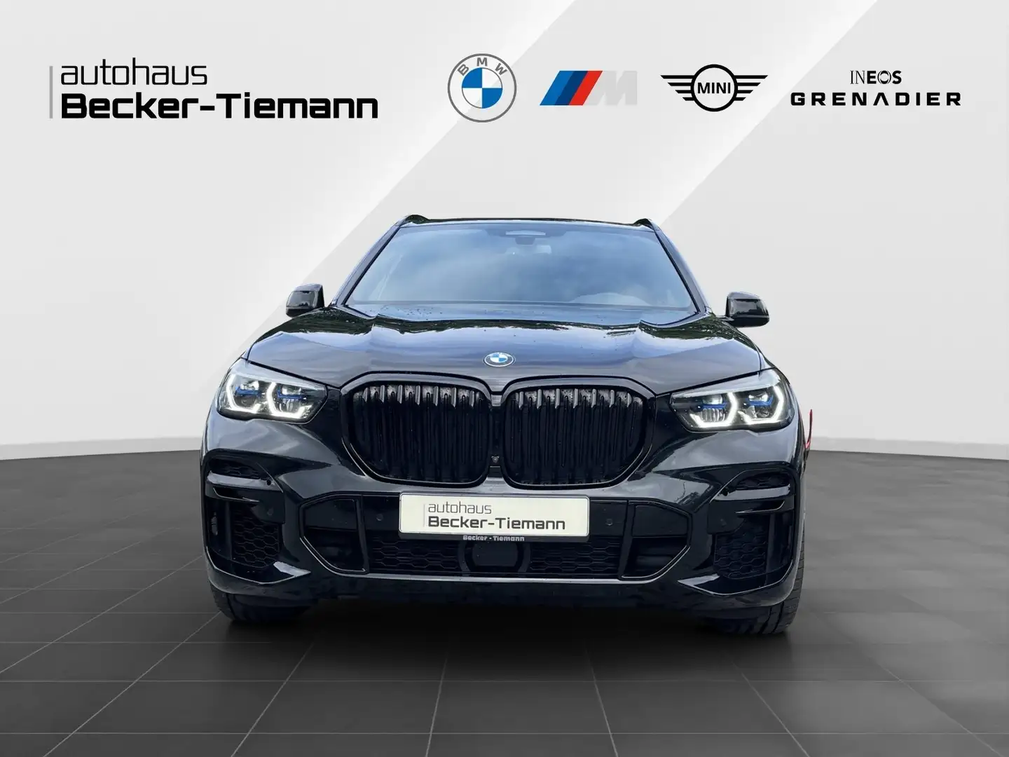 BMW X5 M50i DrivAss Prof./ ParkAss+/ AHK/ HK-Sound/ Komfo Zwart - 2