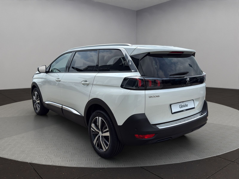 Peugeot 5008 Allure Pack PureTech 130 — photo 3