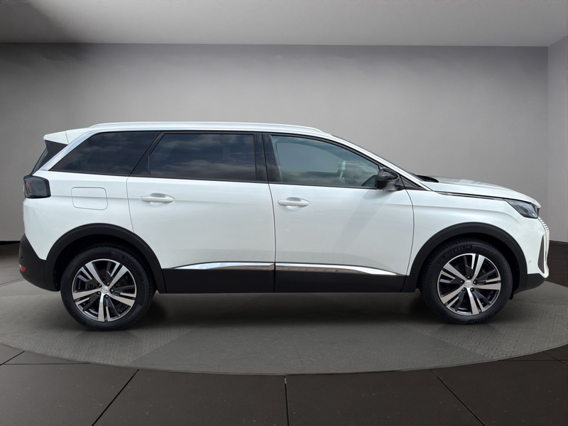 Peugeot 5008 Allure Pack PureTech 130 — photo 6