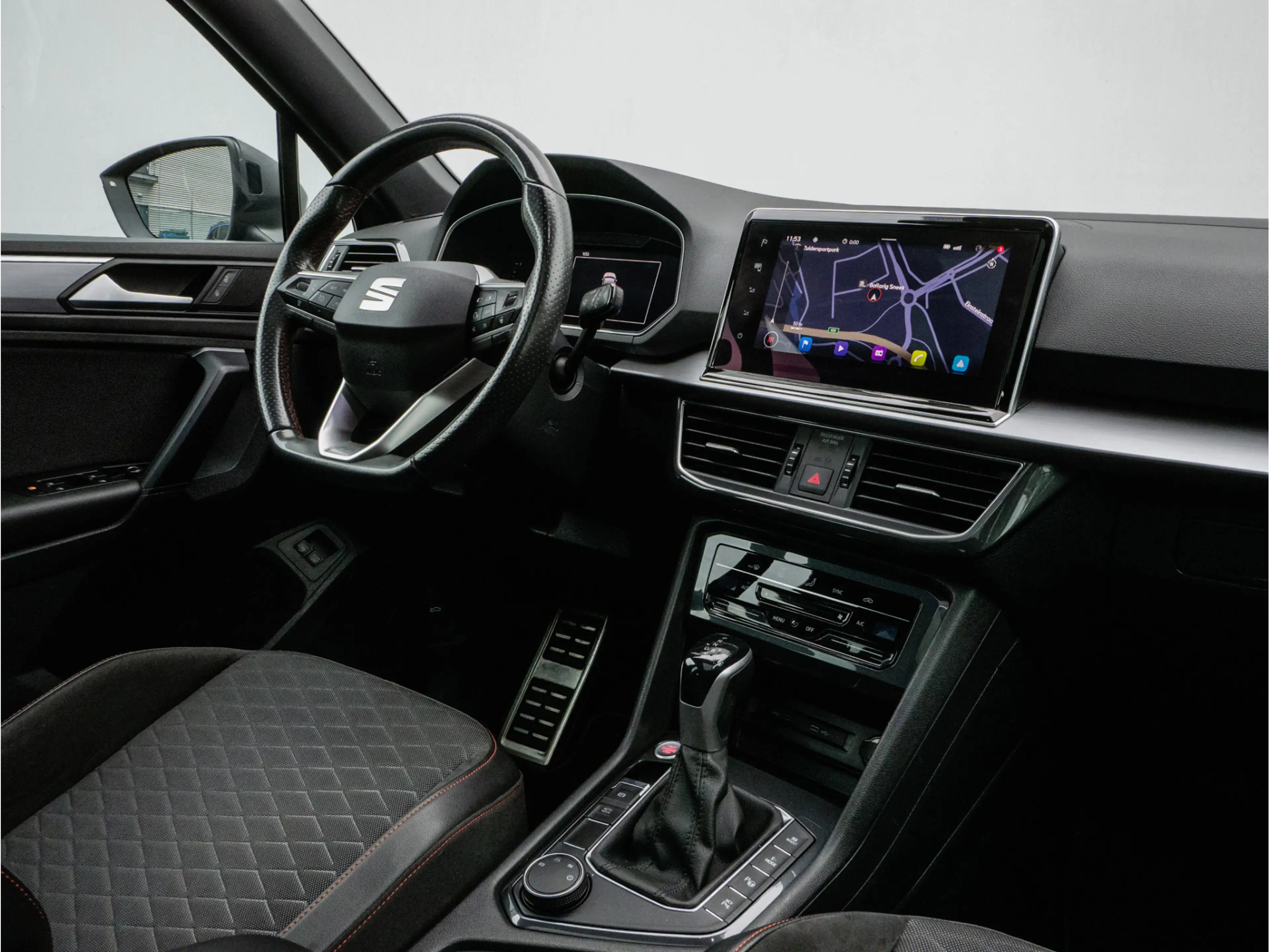 SEAT Tarraco 1.4 TSI e-Hybrid PHEV FR Trekhaak/ Panoramadak/ Bl — photo 3