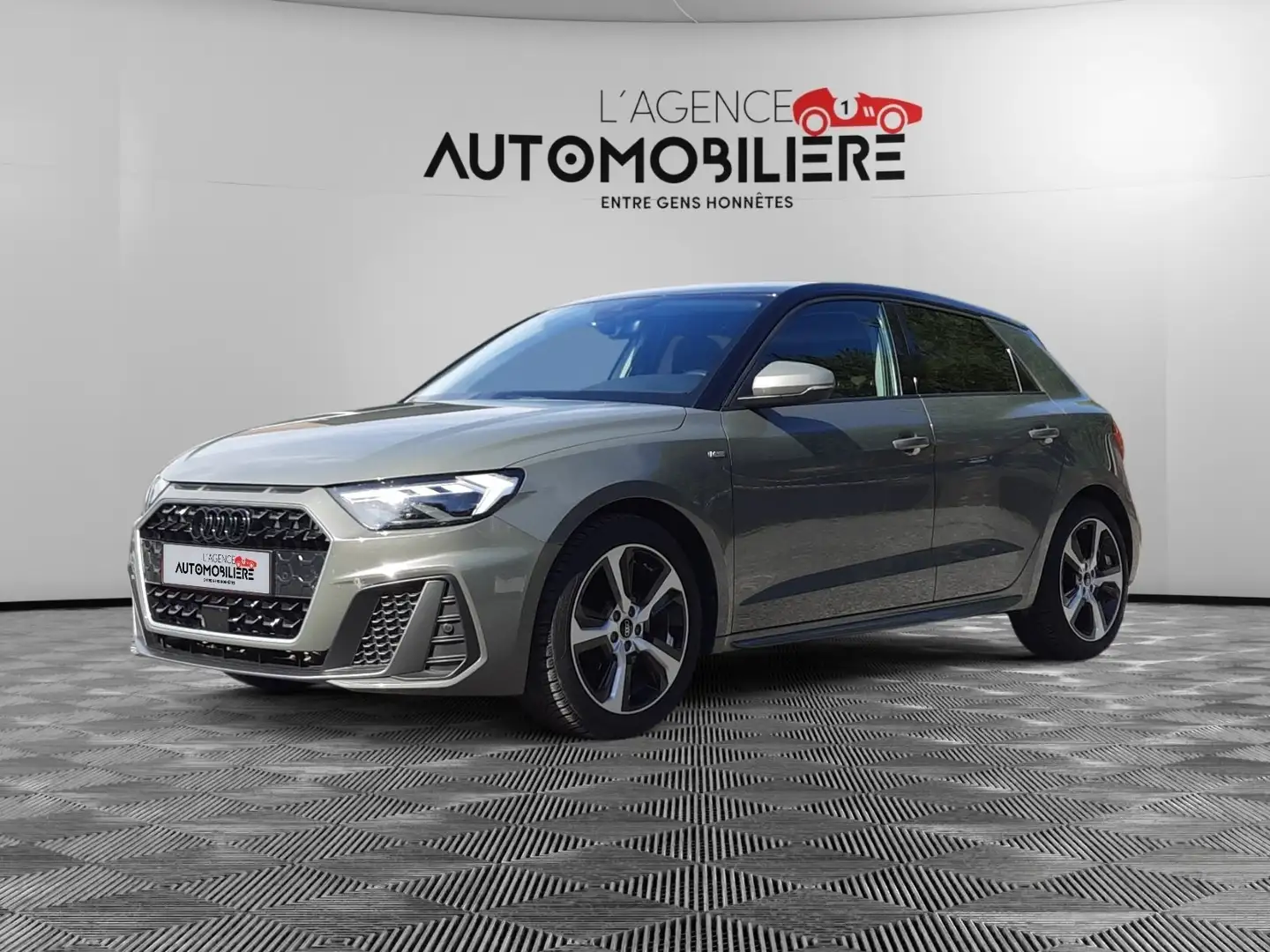 Audi A1 Sportback 25 TFSI S line/ Garantie Audi 09/26 Gris - 1