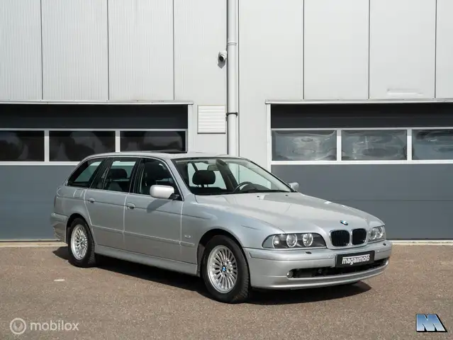 BMW 525 5-serie Touring 525i Edition