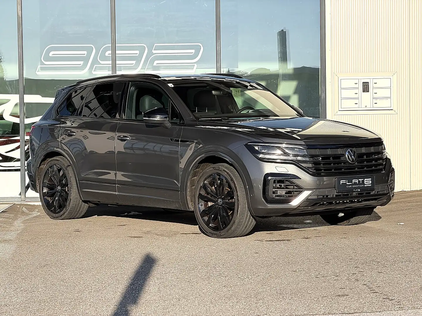 Volkswagen Touareg 3.0 V6 TSI eHybrid R-Line "Nur Händler!" Silber - 2