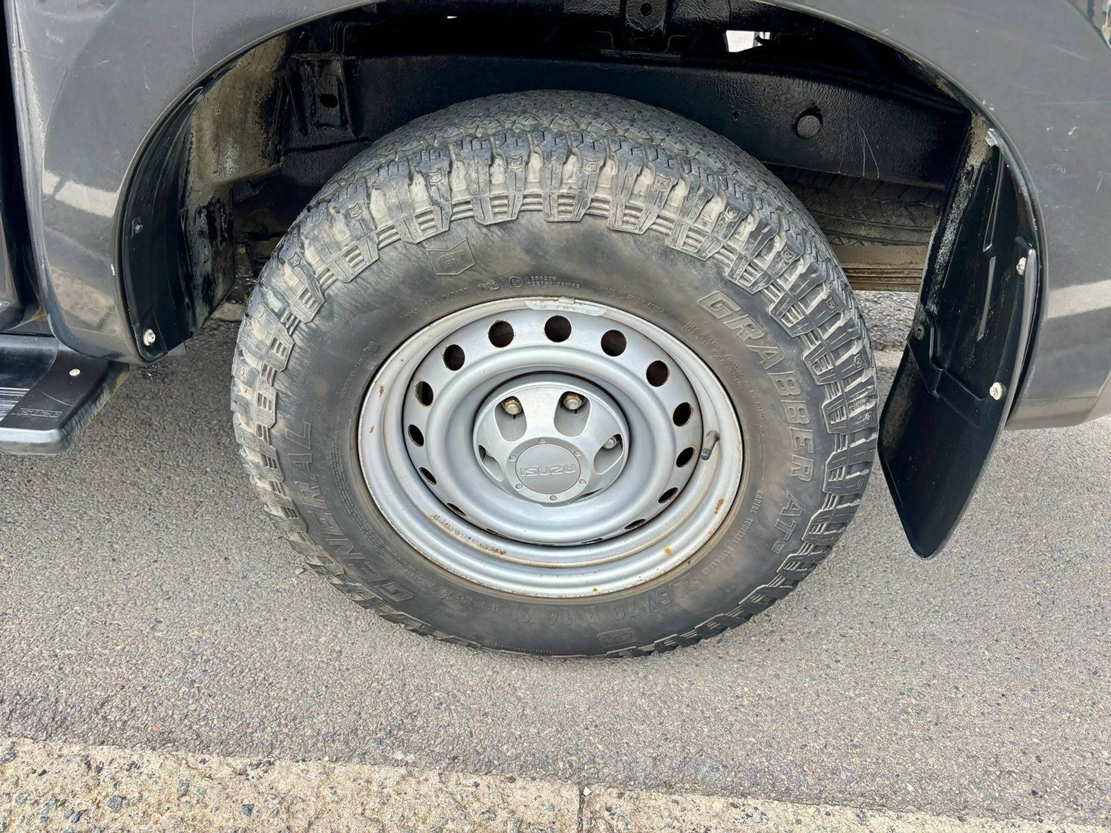 Isuzu D-Max 1.9/1.Owner/Belgium Car/3.5 trekking/tractable — photo 14
