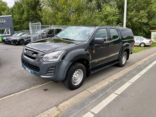 Isuzu D-Max 1.9/1.Owner/Belgium Car/3.5 trekking/tractable