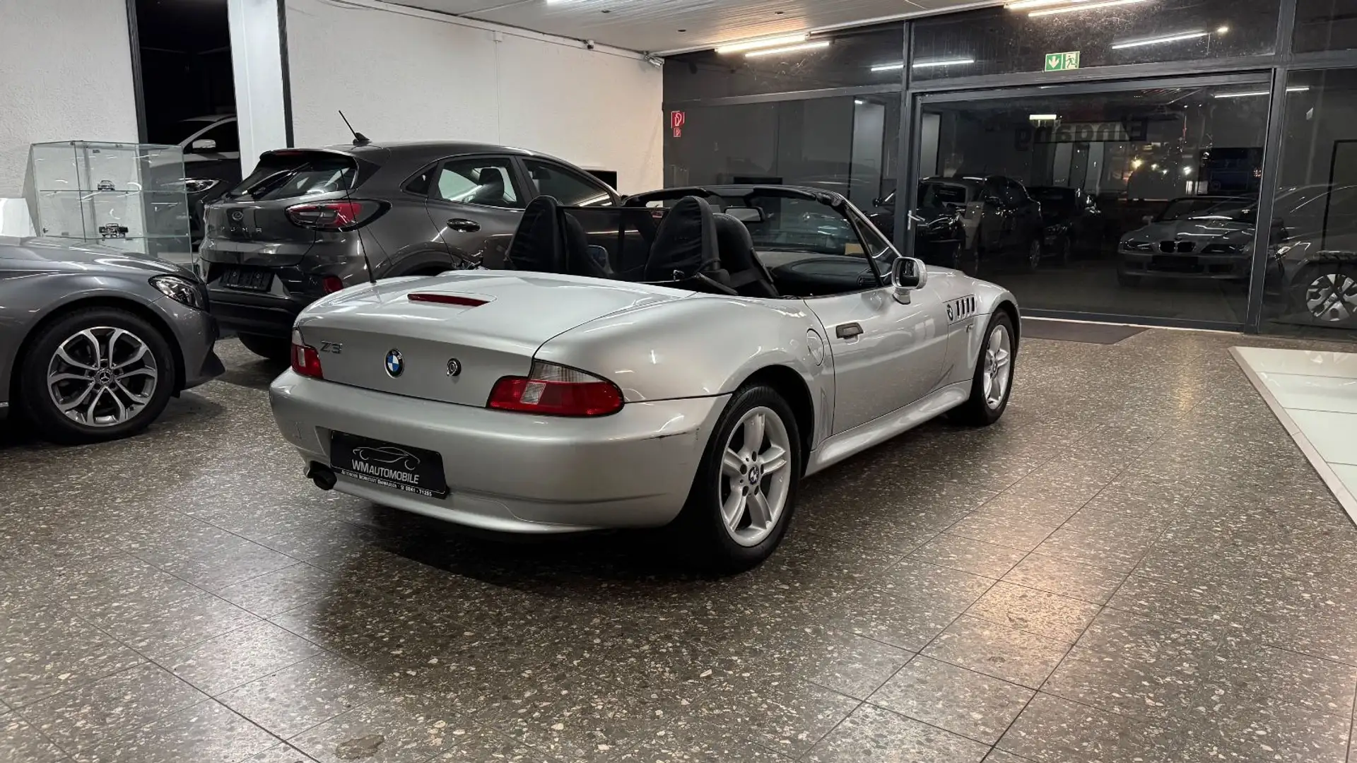 BMW Z3 Roadster 1.9i*Leder*Klima*Scheckheft gepflegt Argent - 2