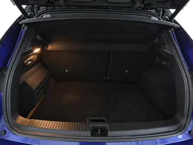 Renault Austral view 6