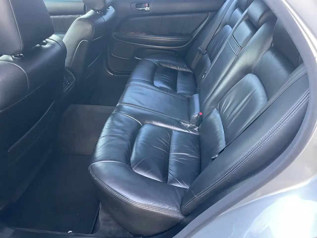 Lexus LS 400 Ucf20 Facelift, foto 6