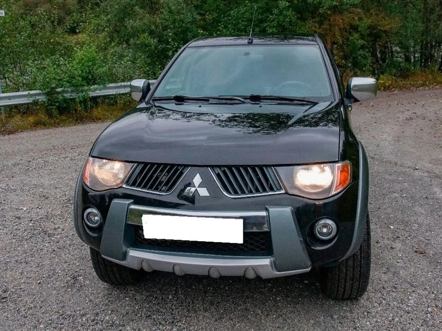 Mitsubishi L200 2.5 Turbo int. Intense 4WD - 2