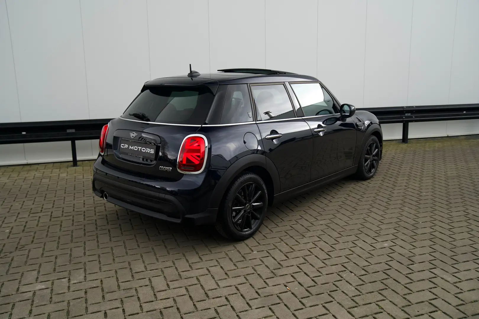 MINI Cooper 5-DEURS | PANO | MINI YOURS | CHESTER MALT | TOP ! Nero - 2