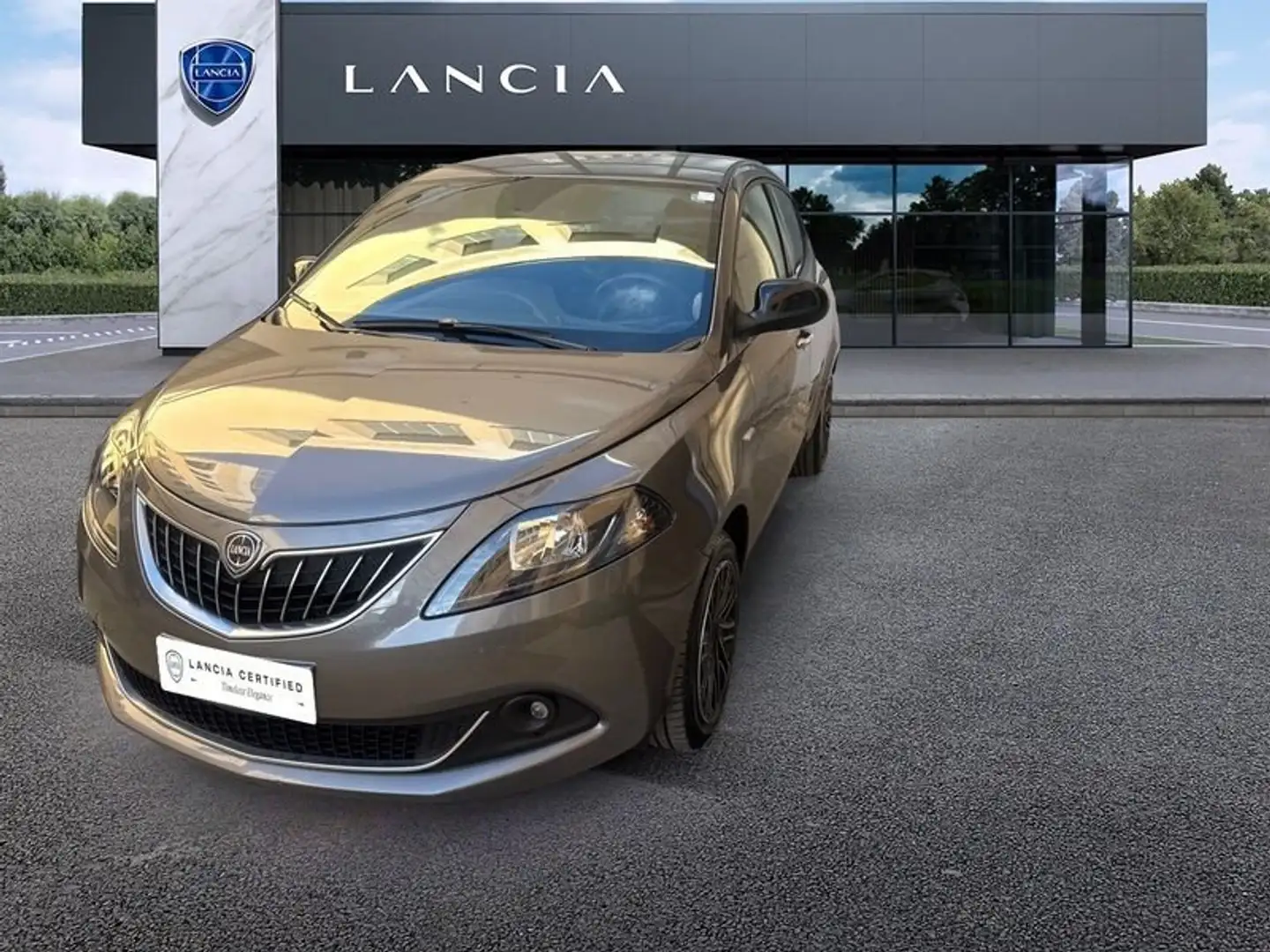 Lancia Ypsilon 1.0 FireFly 70cv S&S Hybrid GOLD Grigio - 1