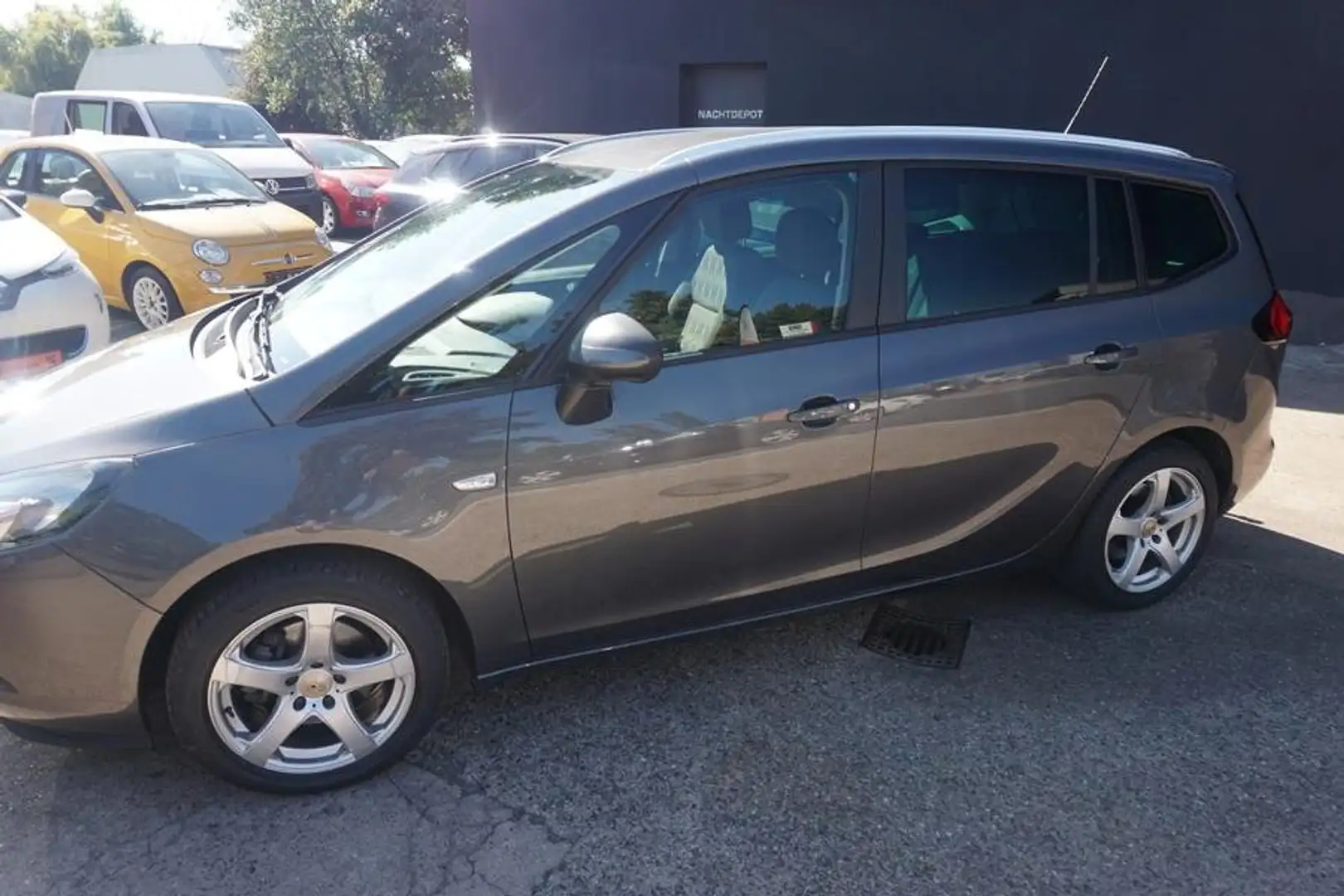 Opel Zafira Tourer Edition 7-Sitzer Grau - 2