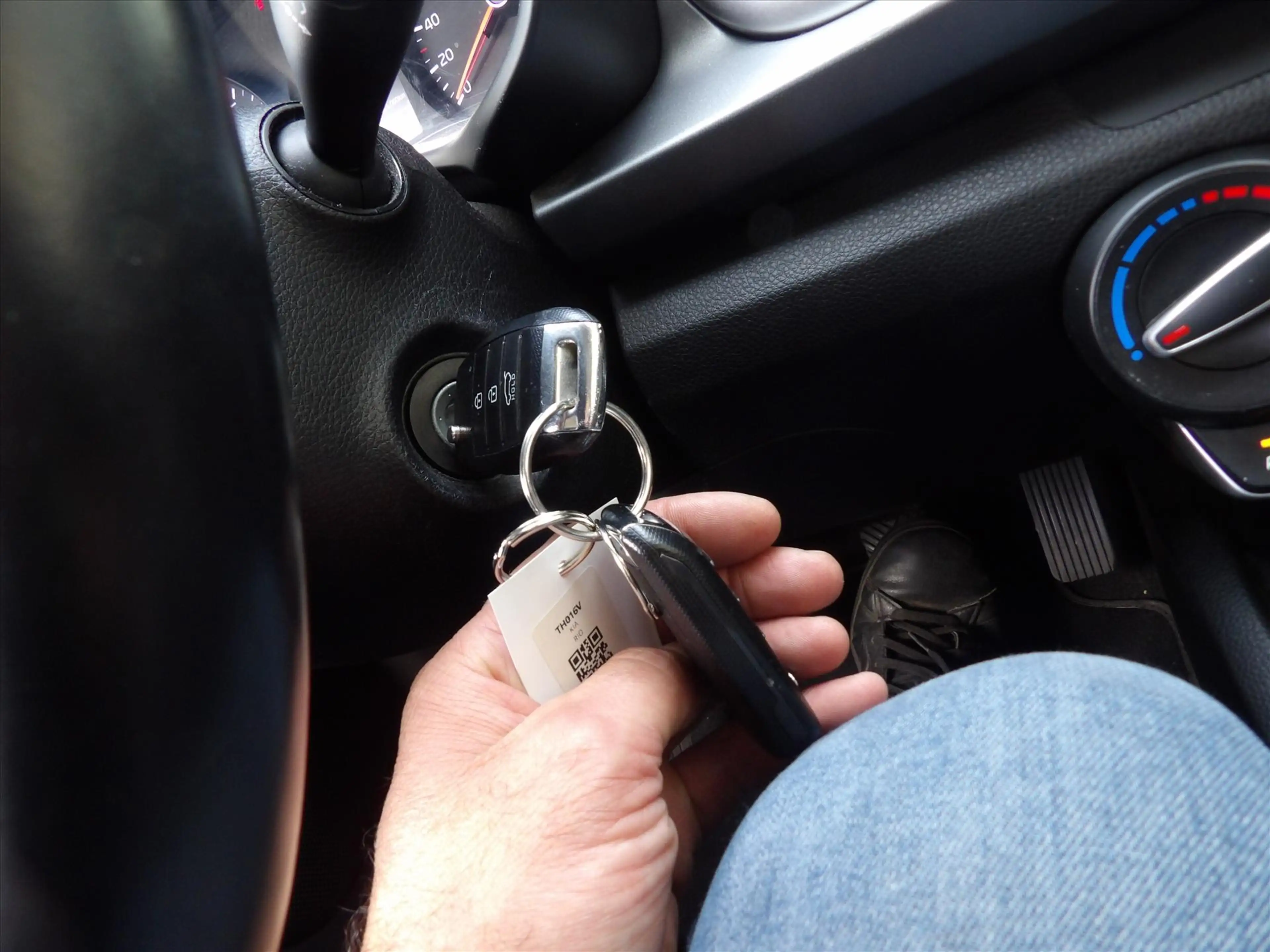 Kia Rio 1.0 Turbo ComfortPlusLine Navigator Org. Ned. — photo 31